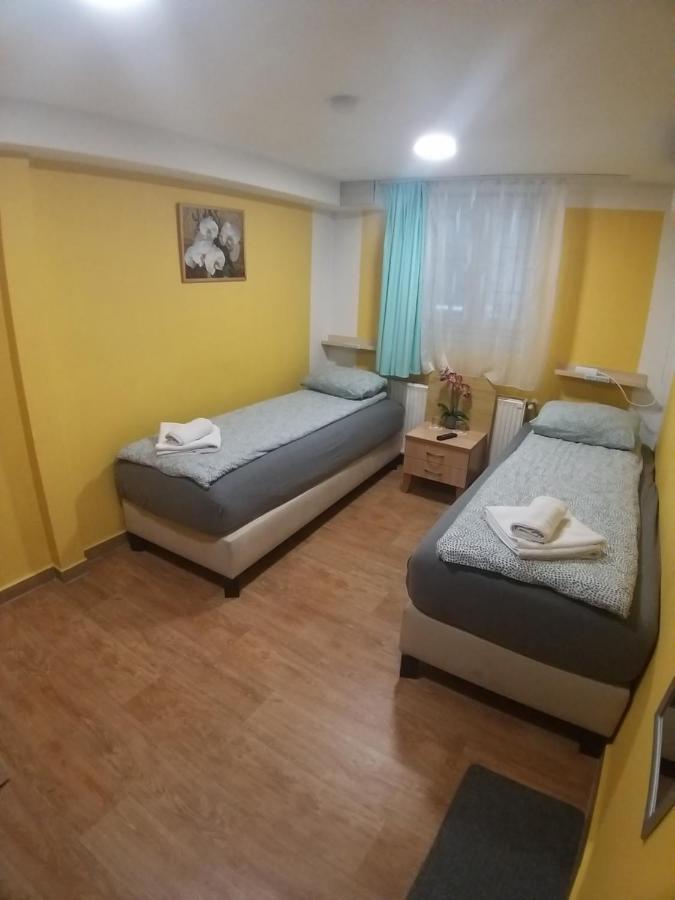 Deniz Guesthouse Budapešť Exteriér fotografie