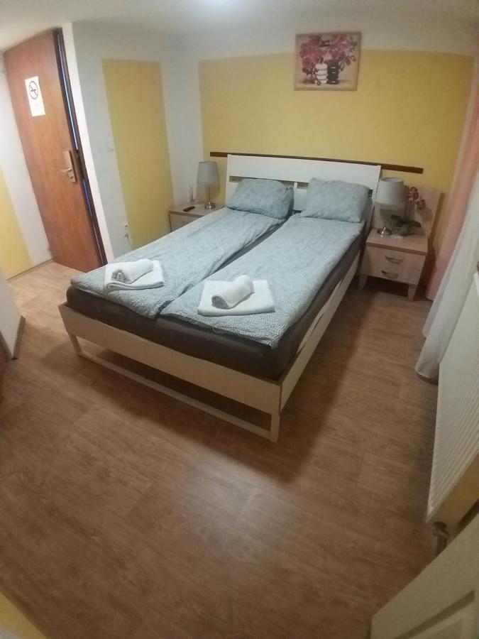 Deniz Guesthouse Budapešť Exteriér fotografie