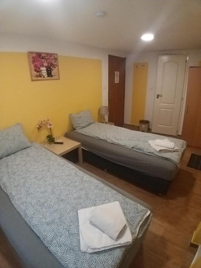 Deniz Guesthouse Budapešť Exteriér fotografie